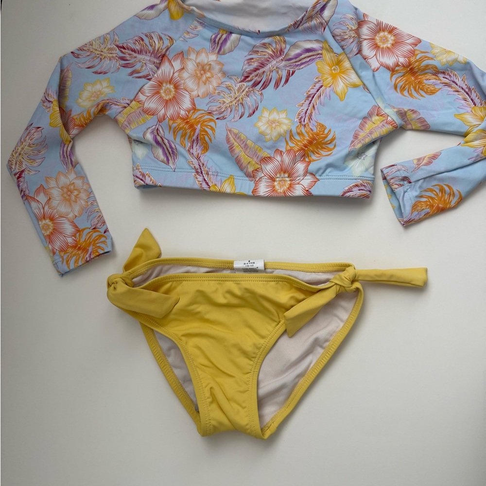 NWOT Snapper Rock Floral Blue and Yellow Kids Rashguard Set (5-6) girls